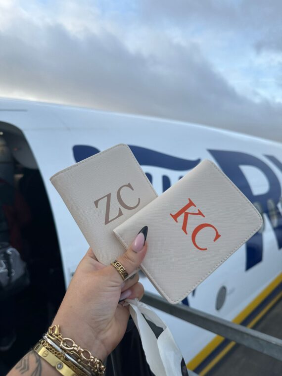PASSPORT COVER & LUGGAGE TAG SET - Image 3