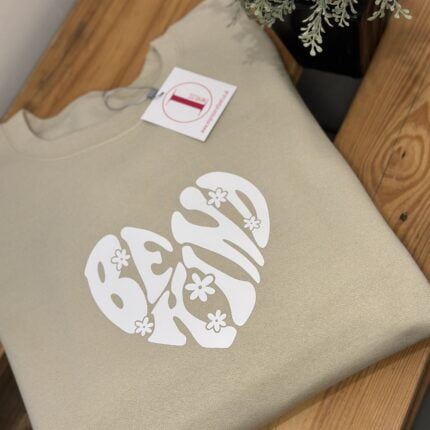 'BE KIND' HEART/FLOWERS